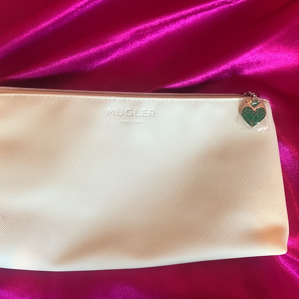 THIERRY MUGLER Parfums Light Green Makeup Cosmetics Bag, Travel Toiletry…
